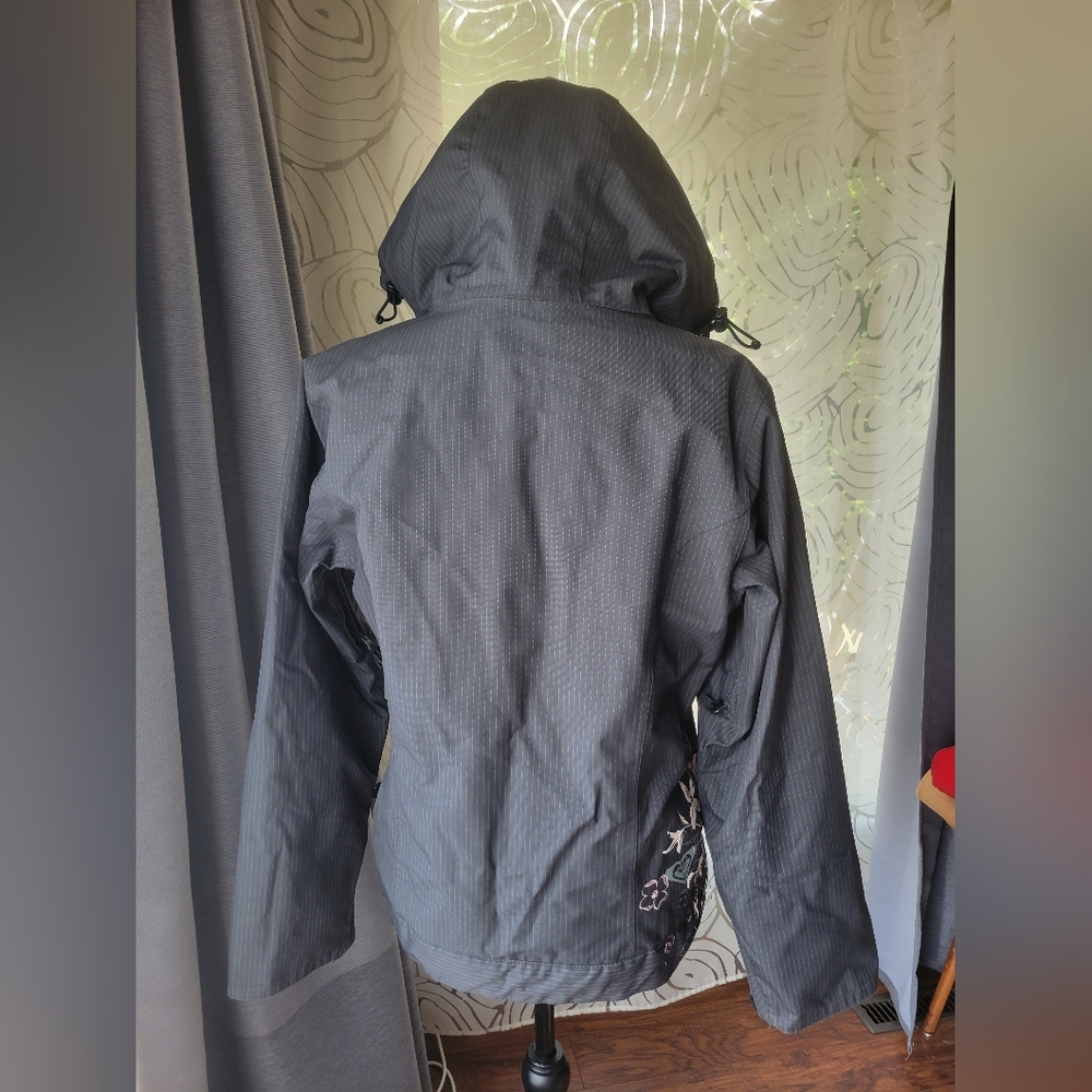 Roxy Snow Jacket - image 4